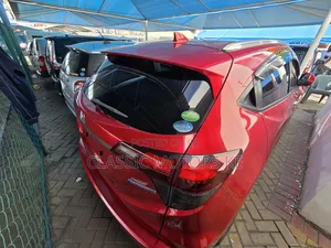 Honda Vezel 1.5 Hybrid 2WD 2019 Red
