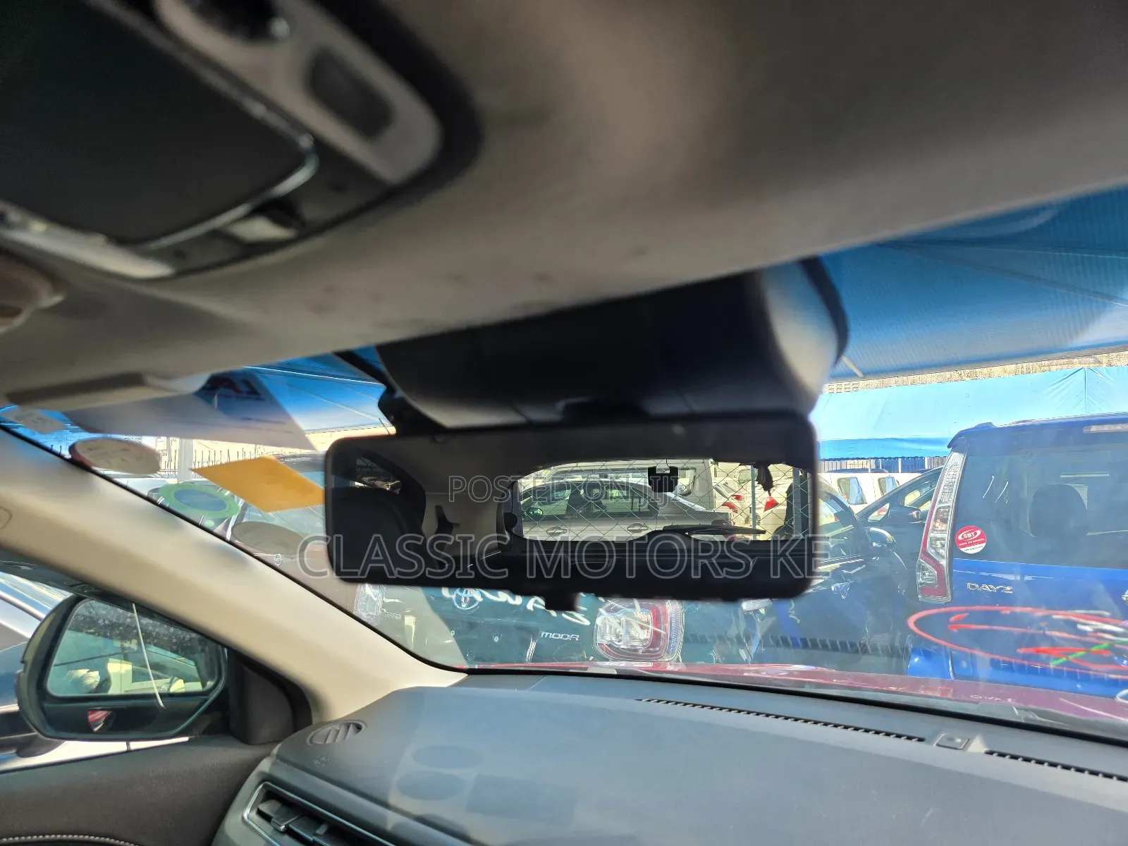 Honda Vezel 1.5 Hybrid 2WD 2019 Red