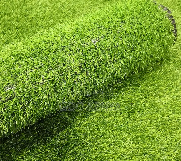 Home Carpet; Synthetic Green Artificial Turf Roll for Football Fields.