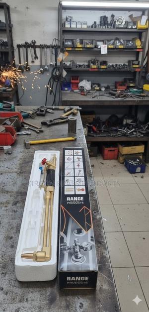 Heavy-Duty Gas Cutter for Industrial Use - main view