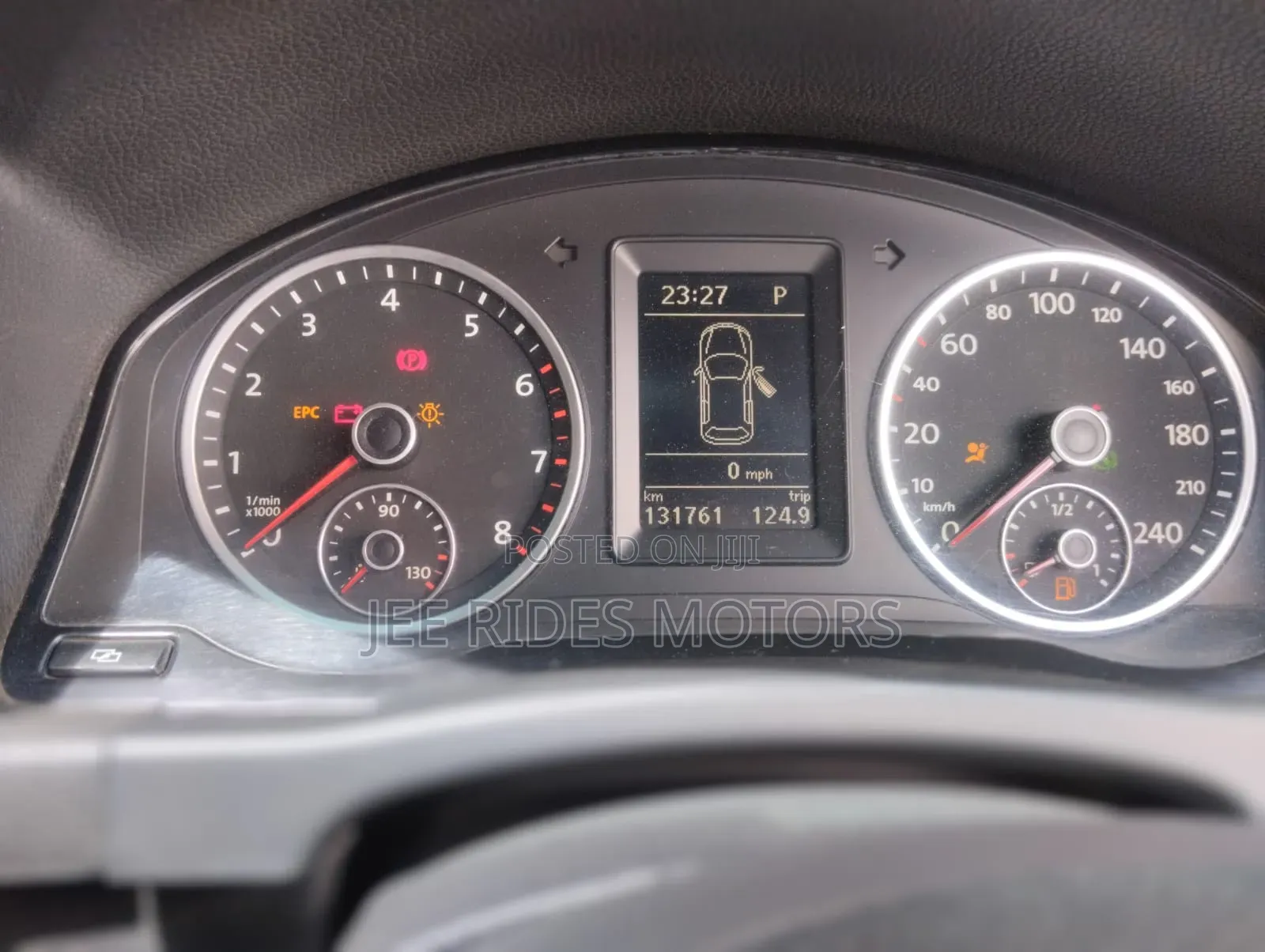 Volkswagen Tiguan S Automatic 2011 Black