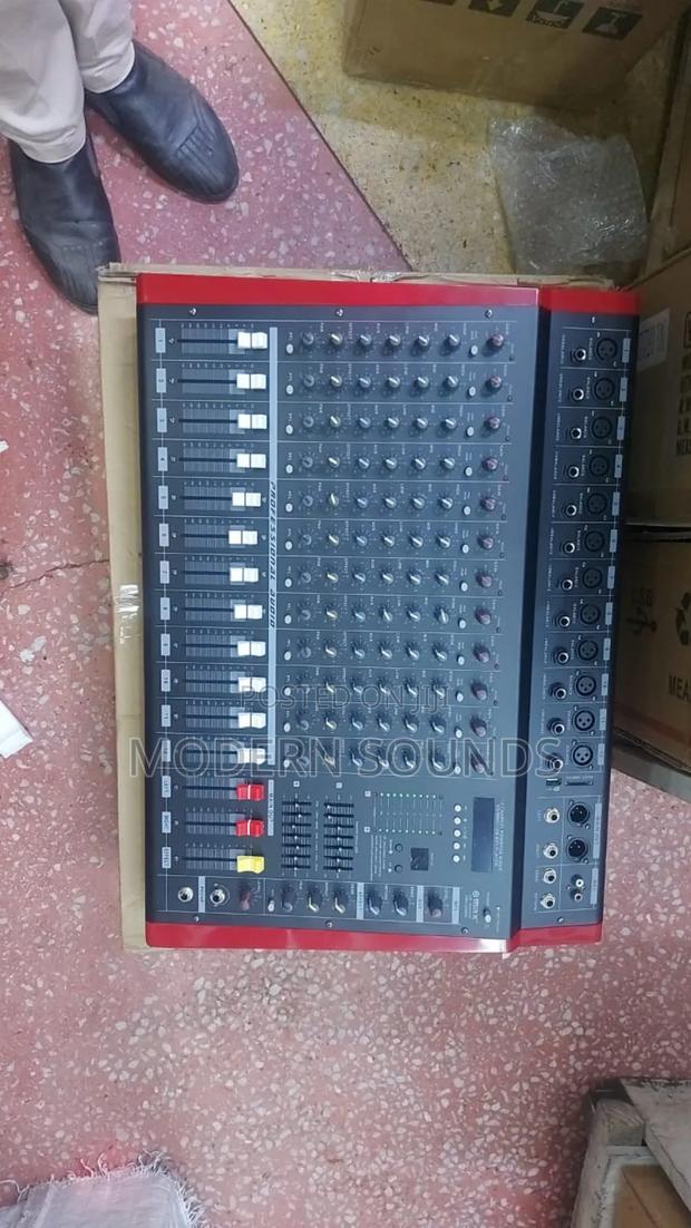 Omax 12 Channel Powered Mixer - main view