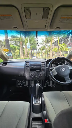 Nissan Tiida 2005 Gray