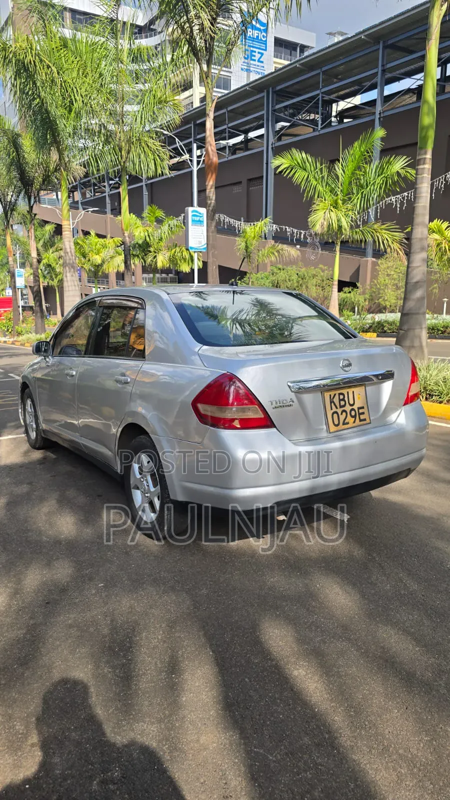 Nissan Tiida 2005 Gray
