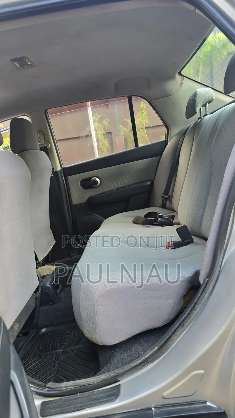 Nissan Tiida 2005 Gray