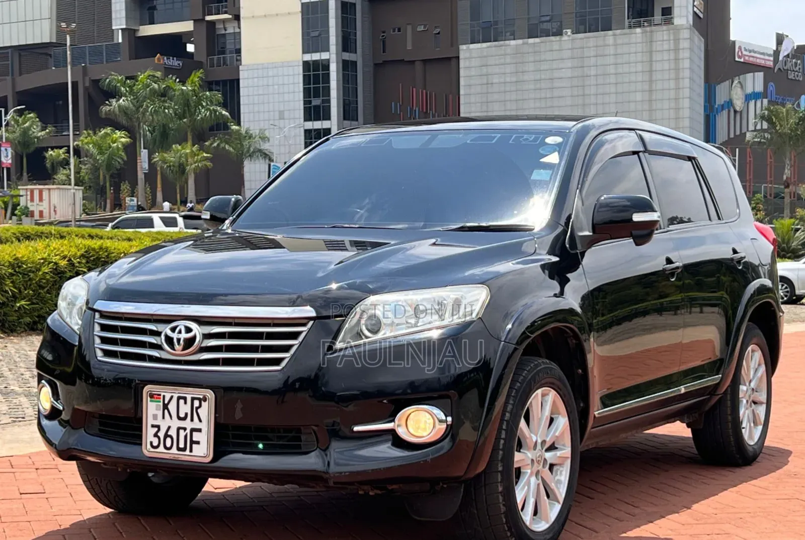 Toyota Vanguard 2011 Black