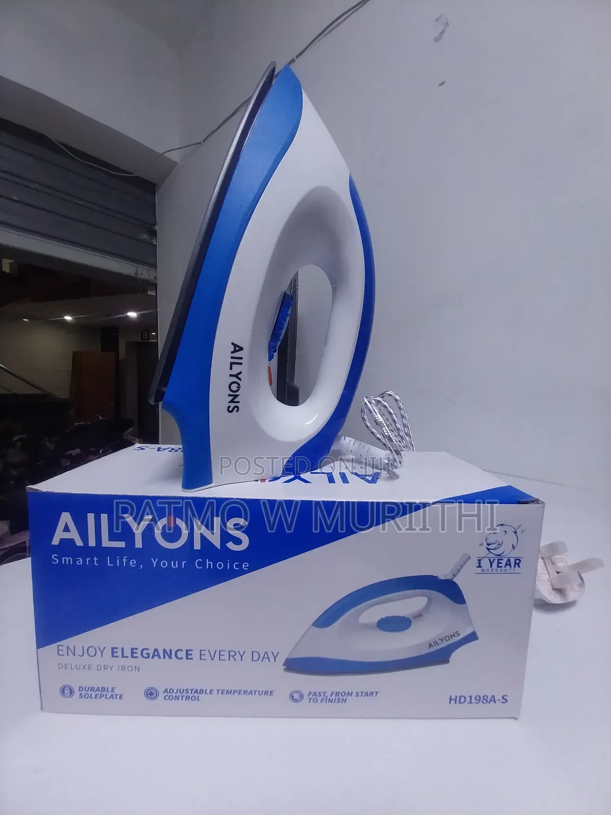 Ailyons Dry Iron Box