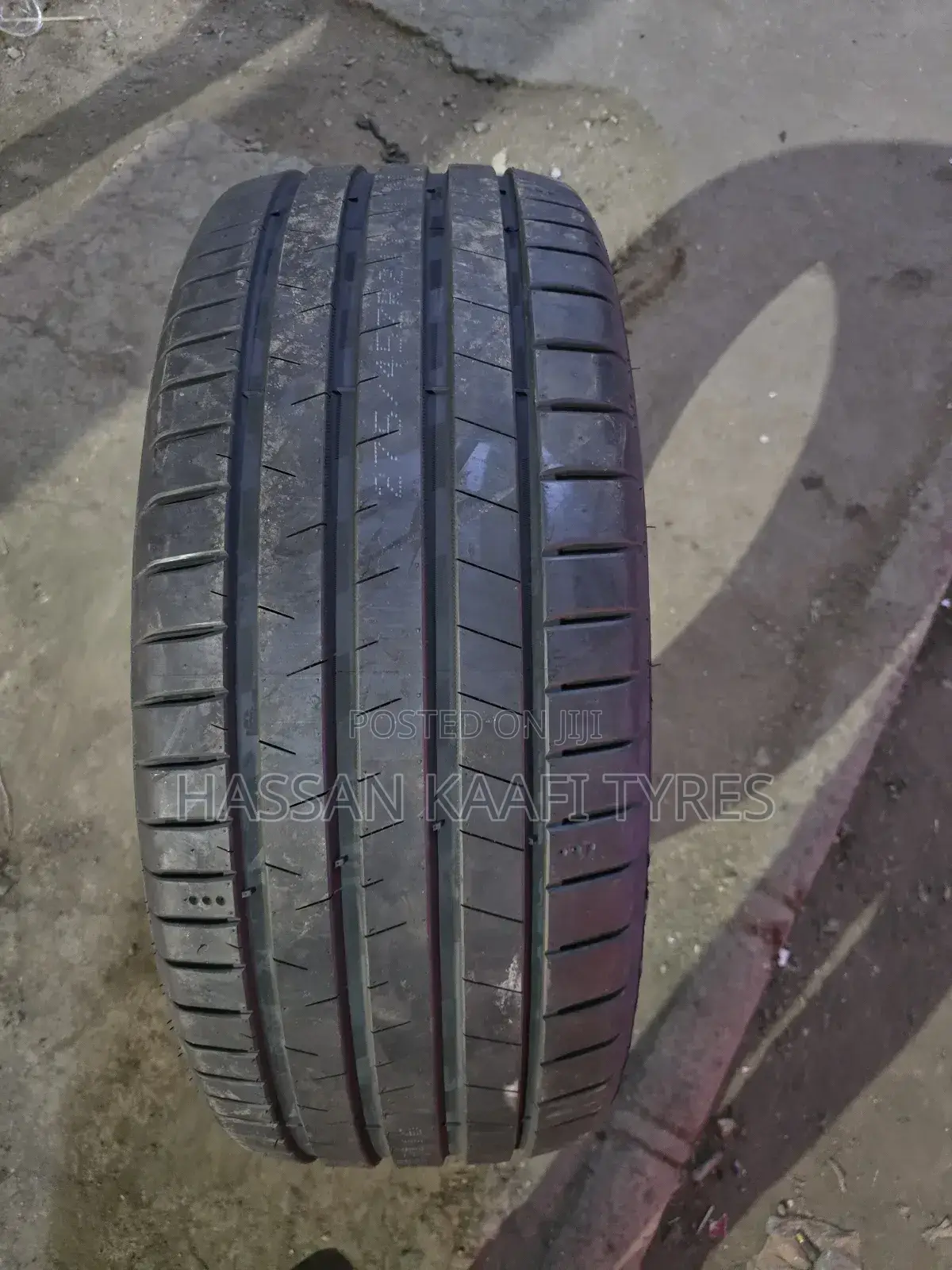 275/45r21 Dovroad Tyre