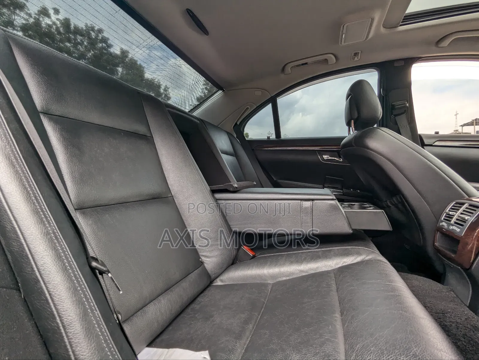 Mercedes-Benz S-Class 2011 Black
