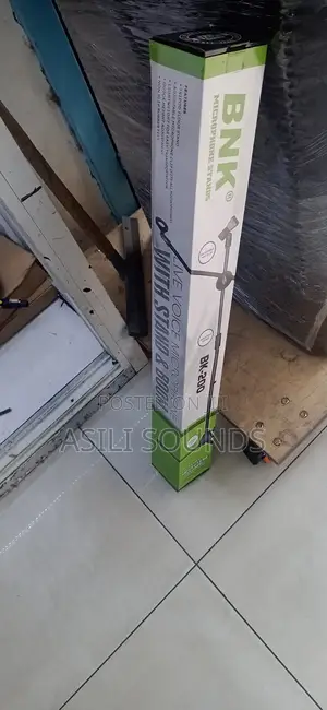 BNK Tripod Microphone Stand