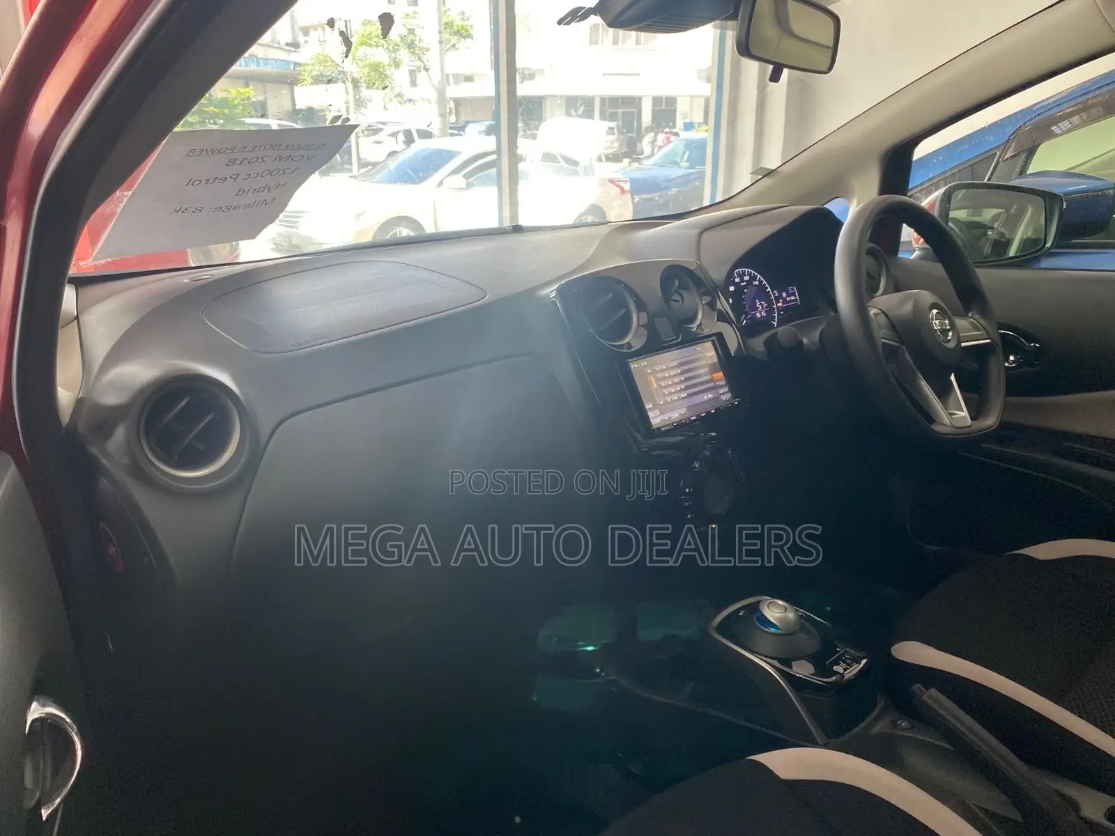 Nissan Note 2018 Red
