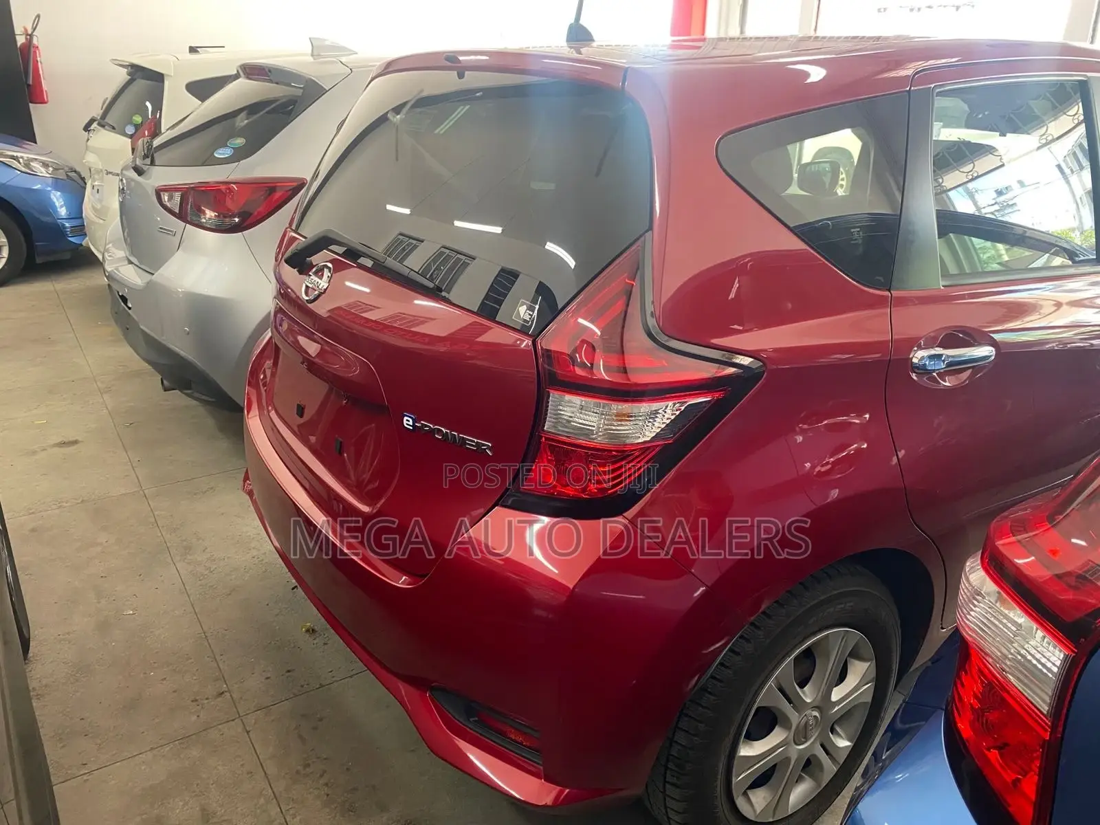 Nissan Note 2018 Red