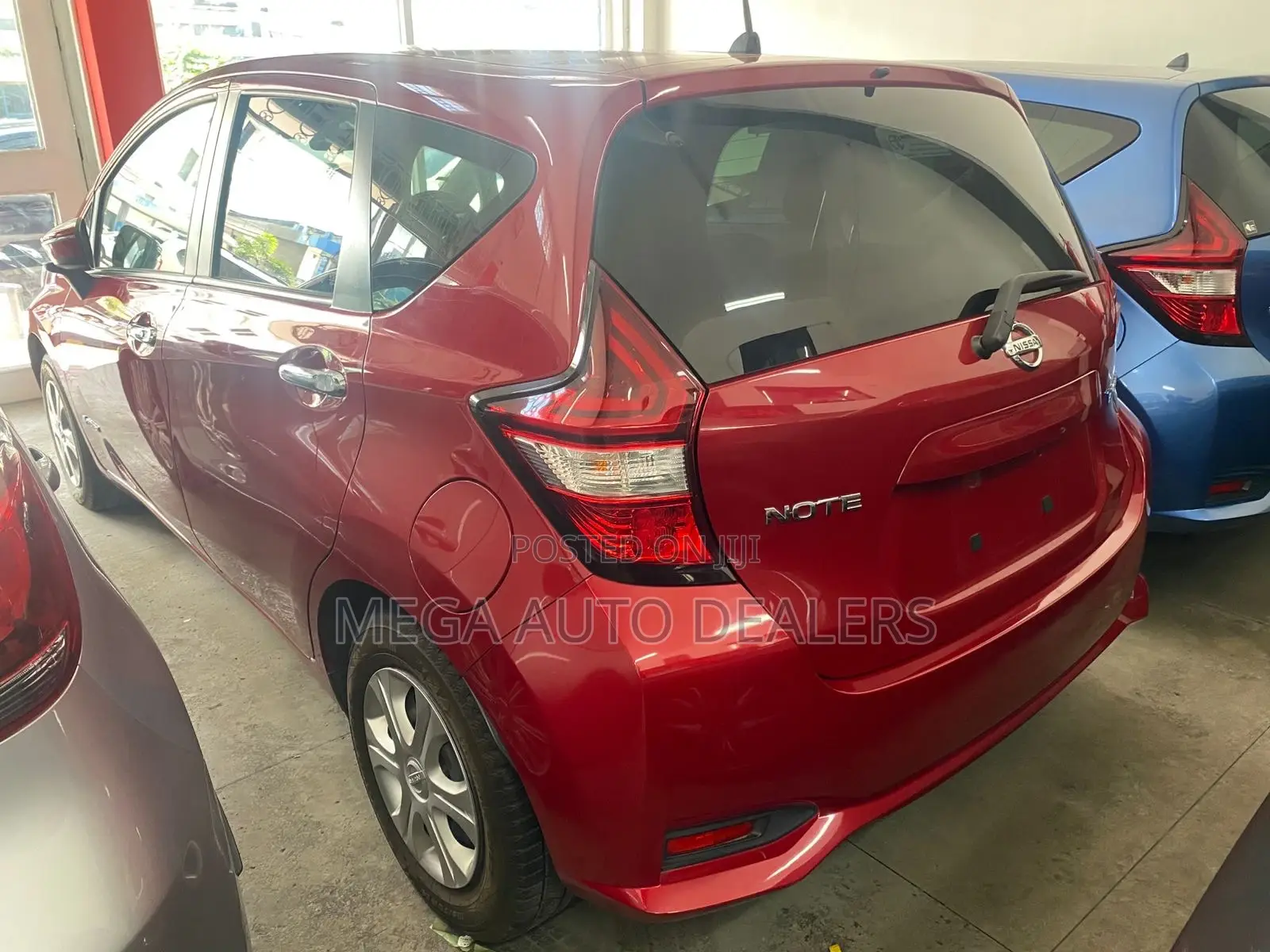 Nissan Note 2018 Red