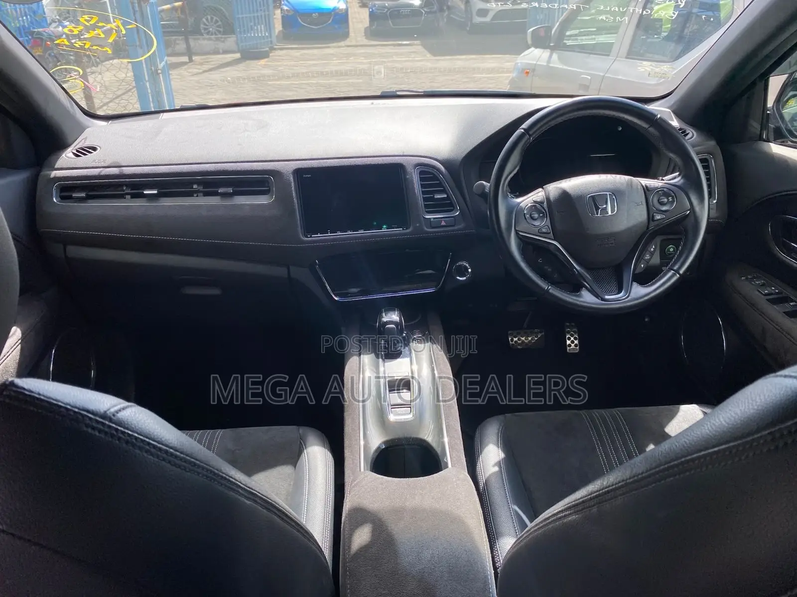 Honda Vezel 2018 Red