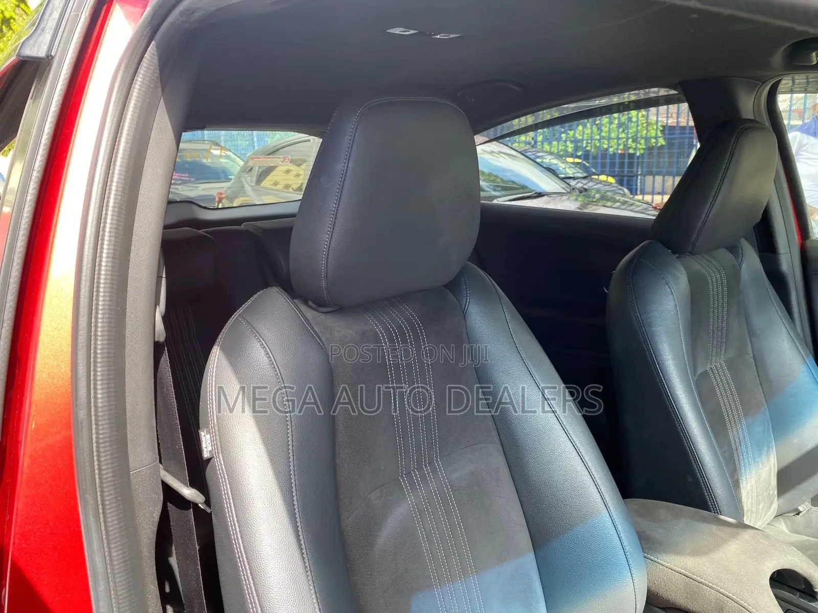 Honda Vezel 2018 Red