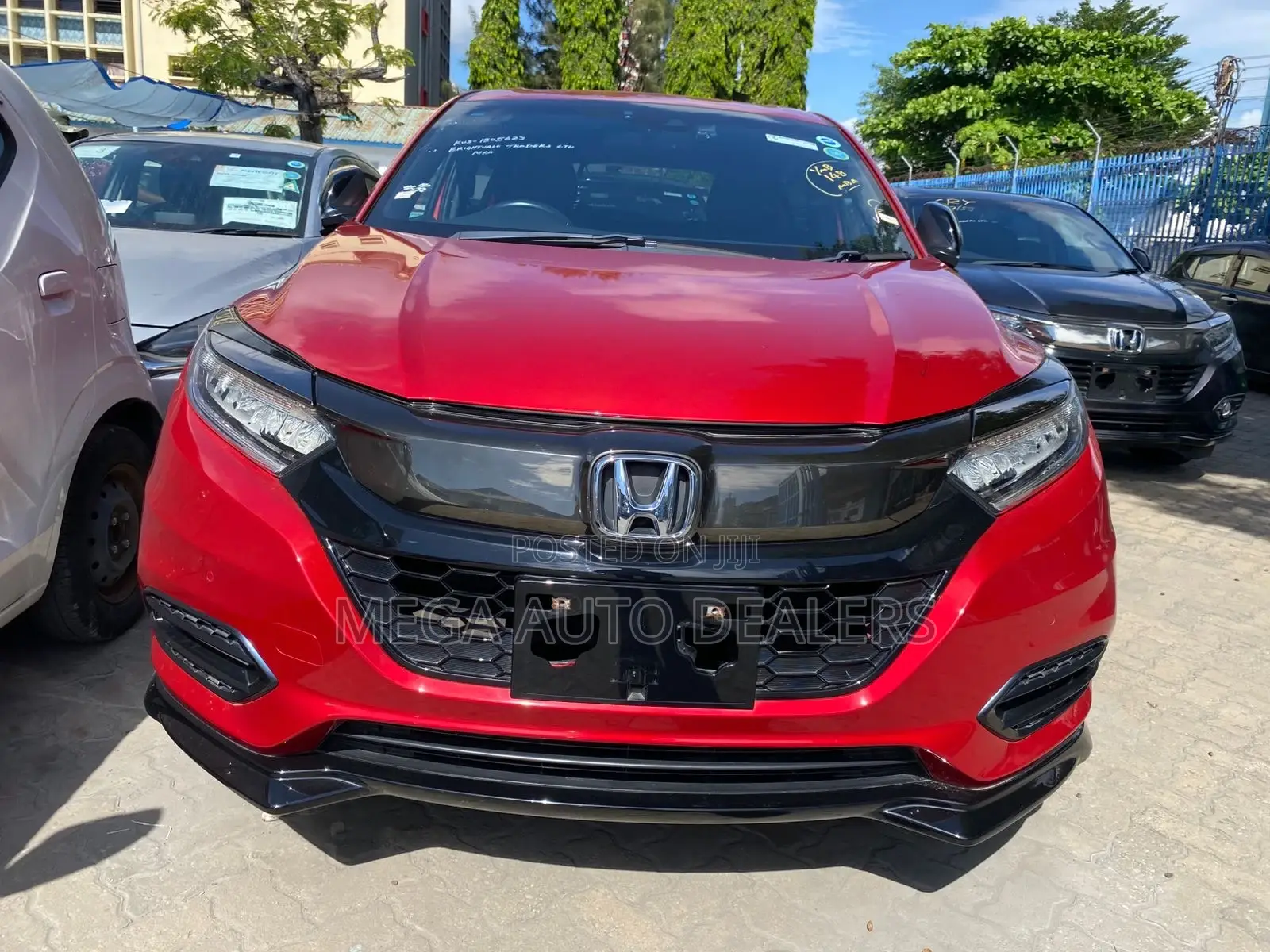 Honda Vezel 2018 Red
