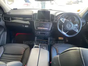 Mercedes-Benz GLE-Class GLE 350d 4MATIC 2018 White