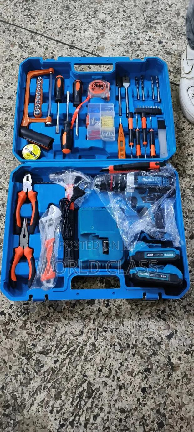 Makita Cordless Set - main view