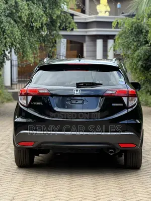 Honda Vezel 2018 Black