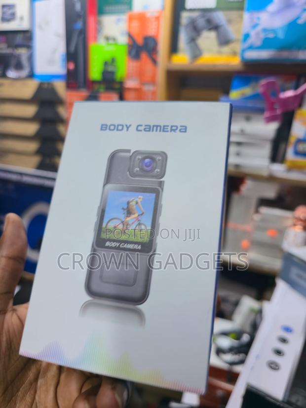 Portable Hd Body Camera With Night Vision Rotating Lens - main view