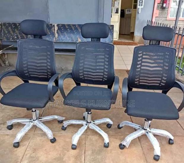 Ergonomic Headrest Chair – Full 360 Degree Rotation - main view