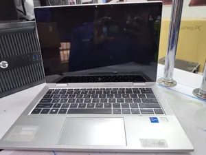 Laptop HP EliteBook 840 G8 16GB Intel Core I7 SSD 512GB