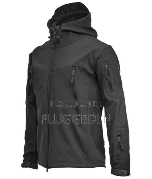 Outdoor Jacket
/ Cargo Jacket
