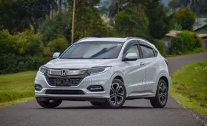 Honda Vezel 2019 White