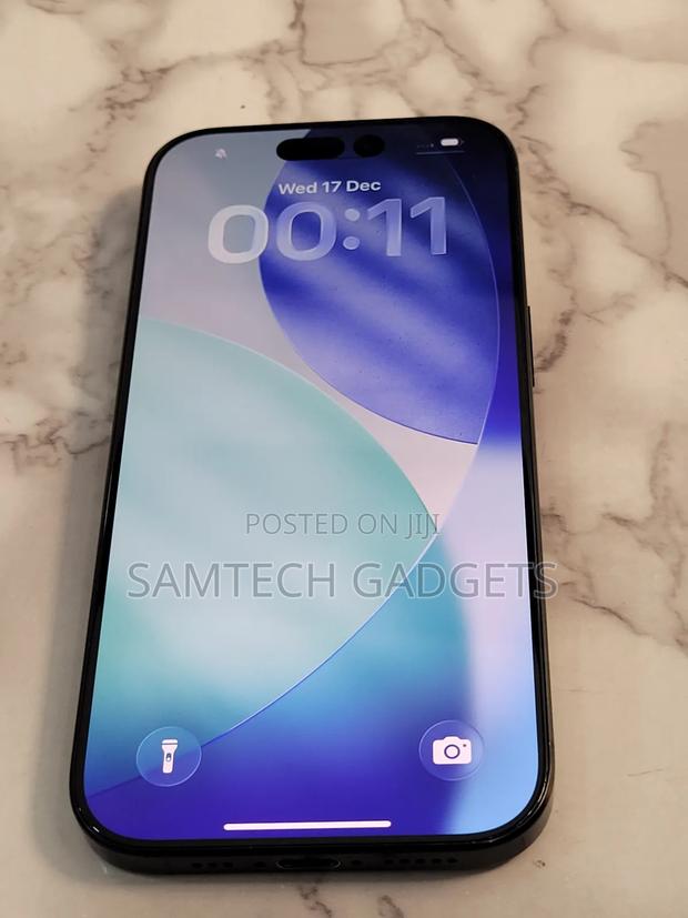 Apple iPhone 16 Pro 256 GB Blue - main view