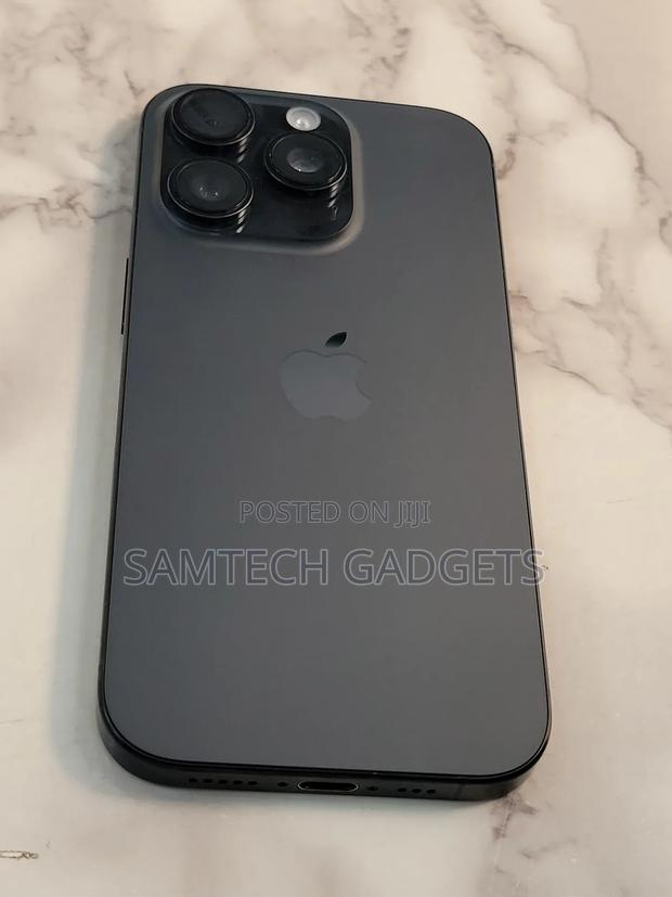 Apple iPhone 16 Pro 256 GB Blue - thumbnail 3