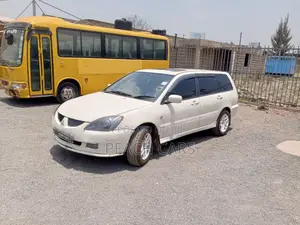 Mitsubishi Lancer 2004 White