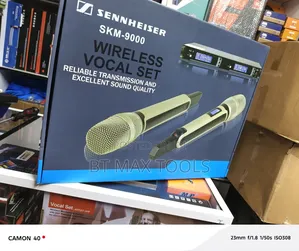 Wireless Vocal Set SKM 9000