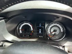 Toyota Hilux 2019 Black