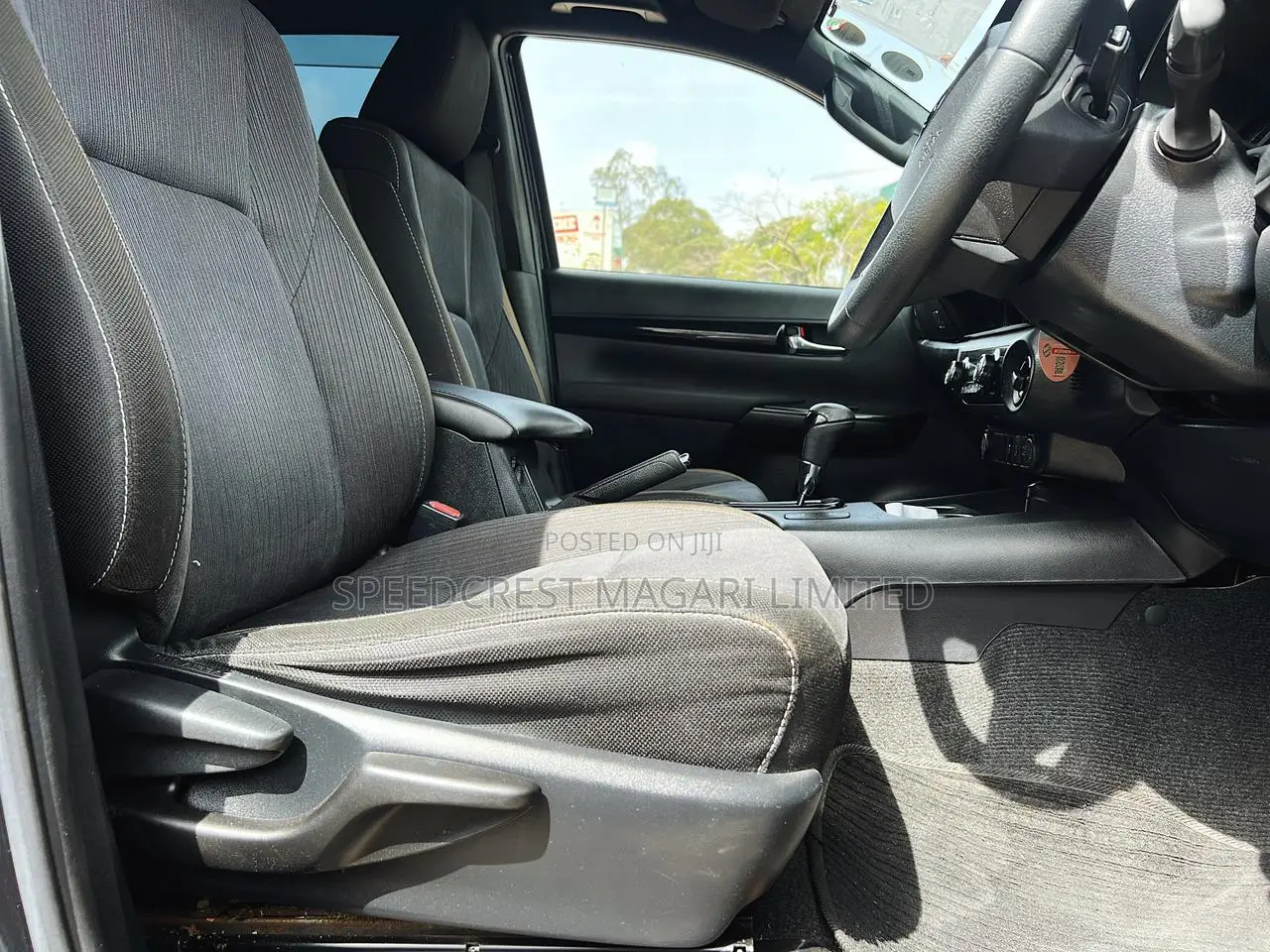 Toyota Hilux 2019 Black
