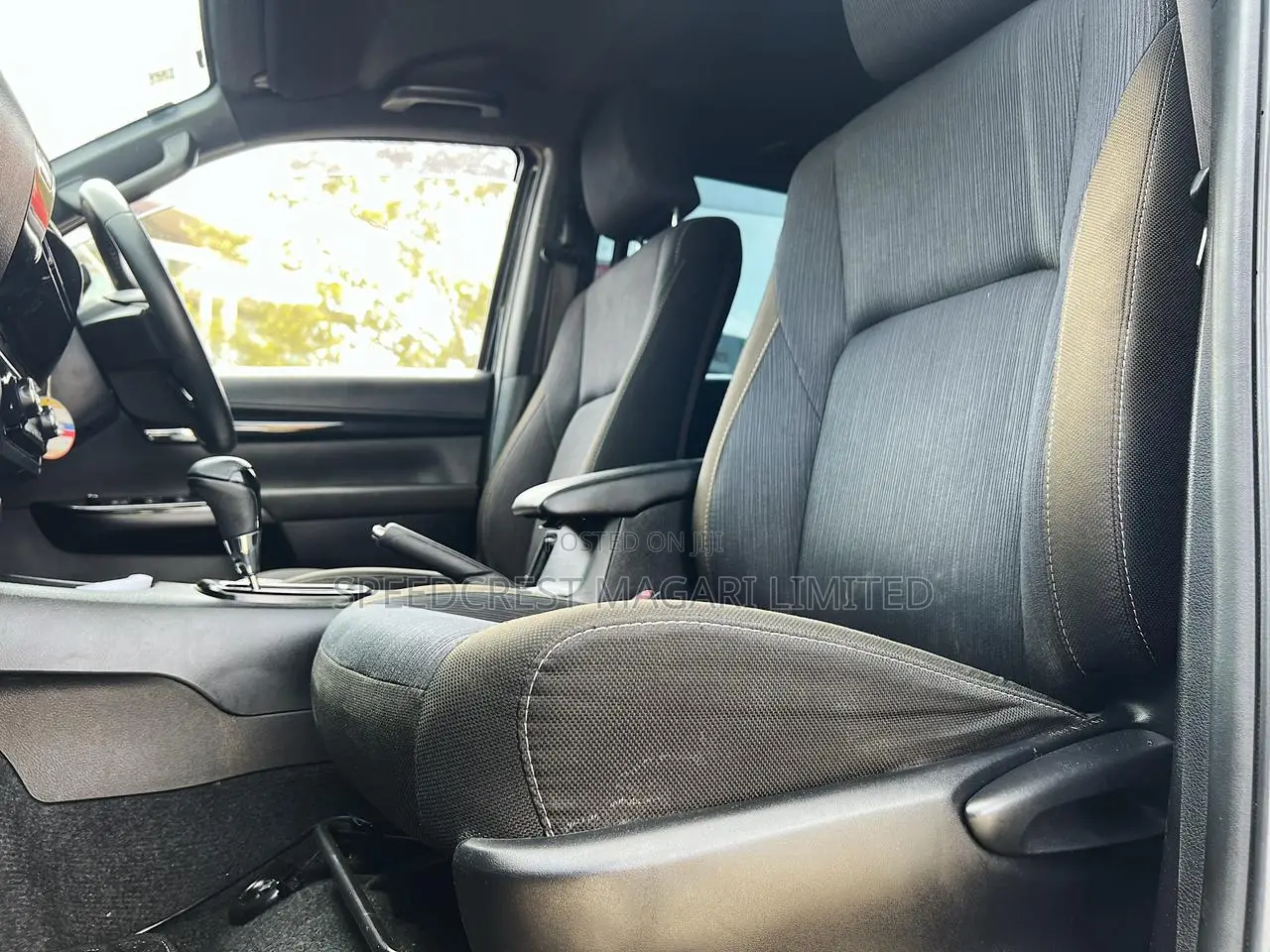 Toyota Hilux 2019 Black