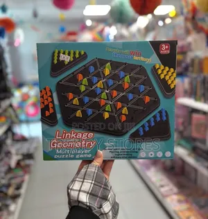 Linkage Geometry Game