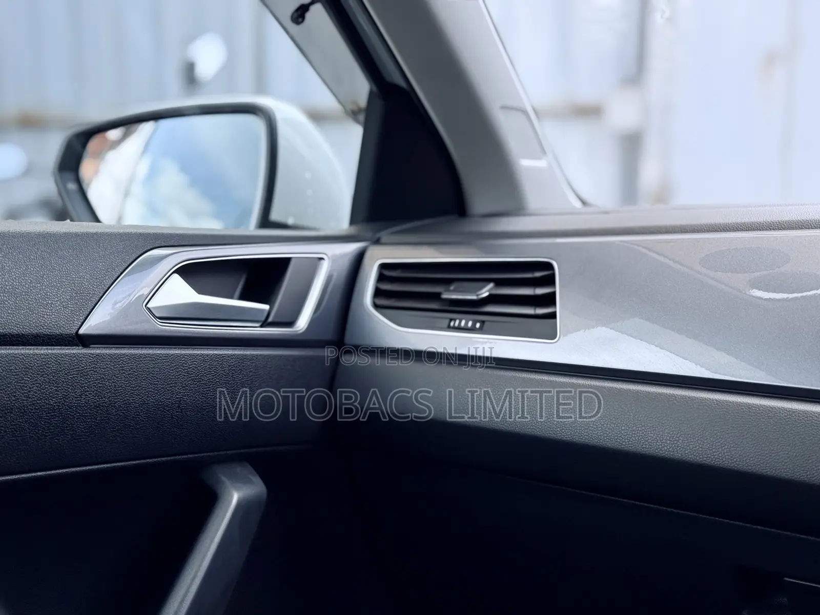 Volkswagen Polo 2019 Pearl