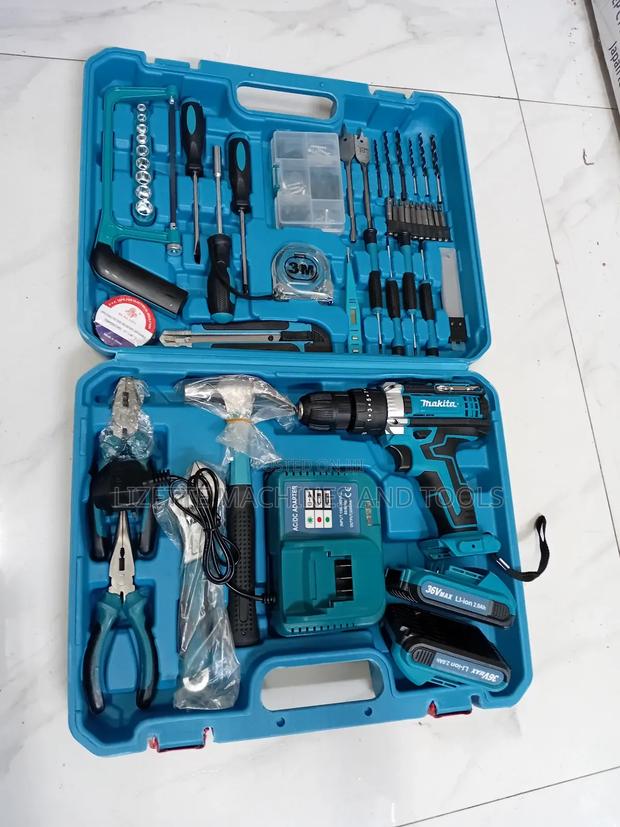 Cordless Makita Drill Set - thumbnail 3