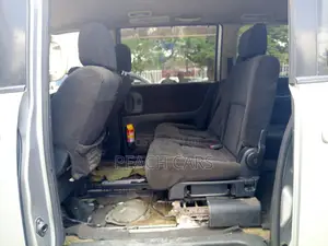 Nissan Serena 2008 Silver