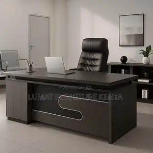 Strong and Durable Office Desk