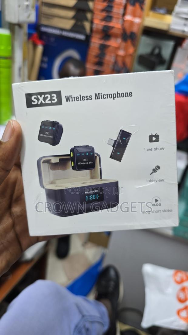 Sx23 Dual Clip-on Wireless Microphone for Vlogging Interviews - main view