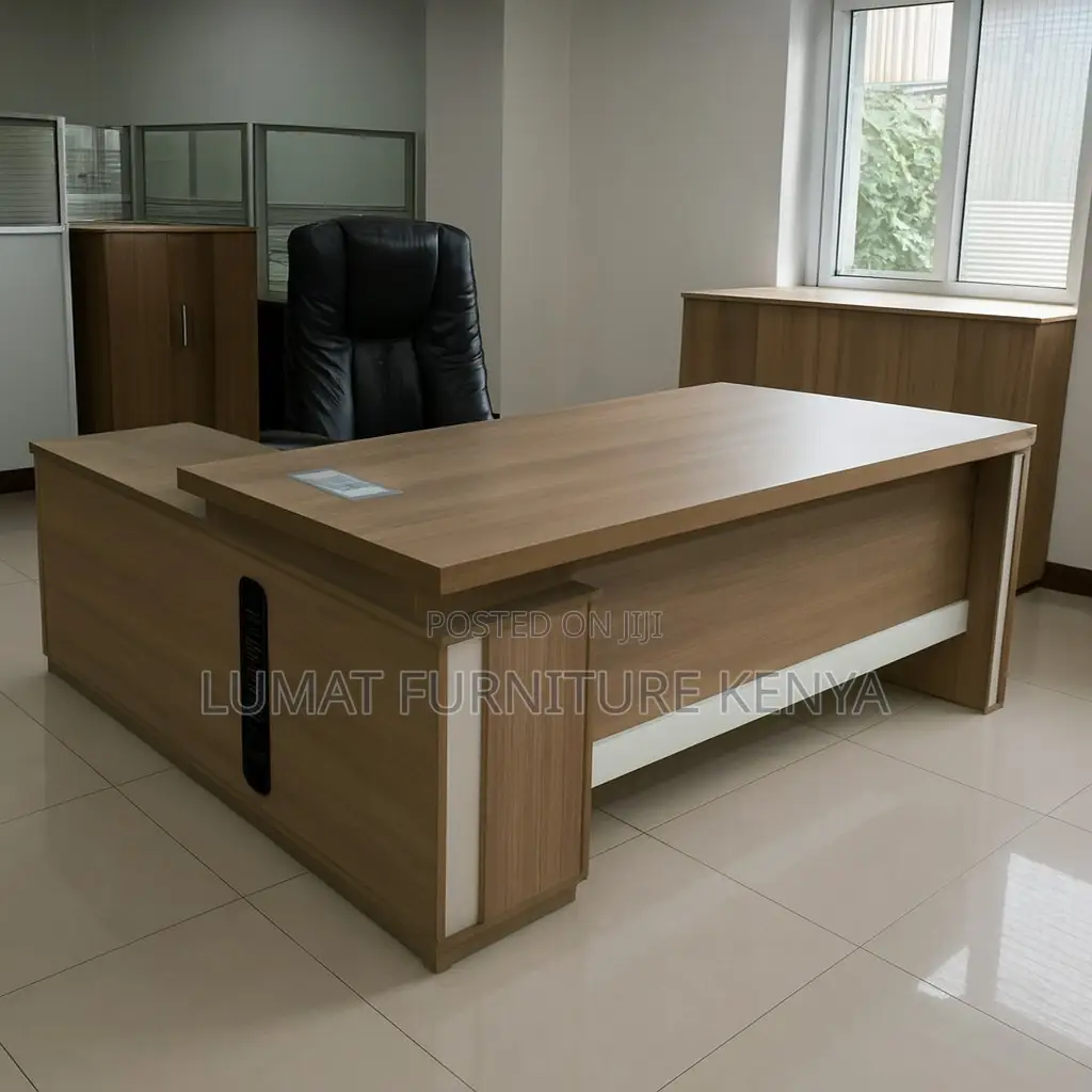 Executive Director’S Office Desk