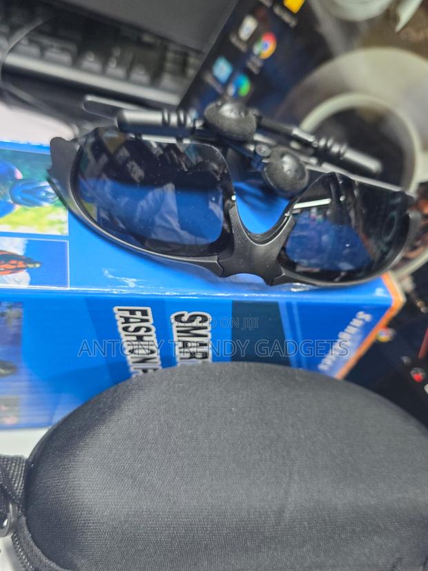 Bluetooth Sunglasses With Built-in Headphones And Mic