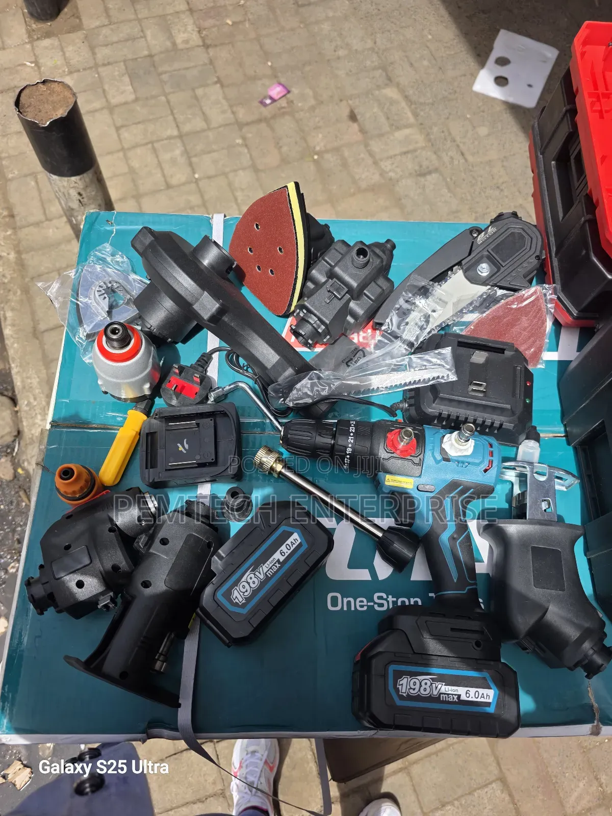 Generic Brand Cordless Power Tool Combo Kit.