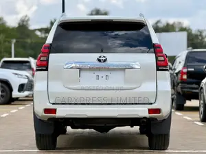 Toyota Land Cruiser Prado 2.8 2021