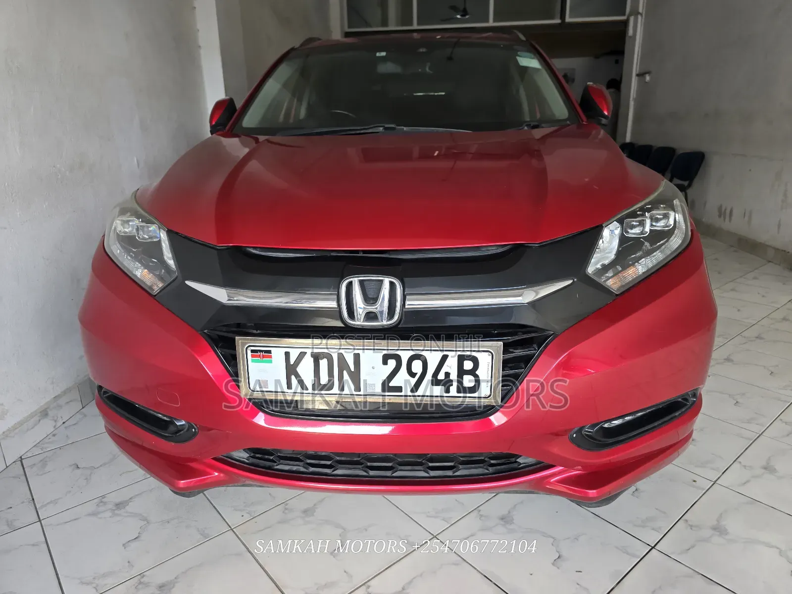 Honda Vezel 2016 Red