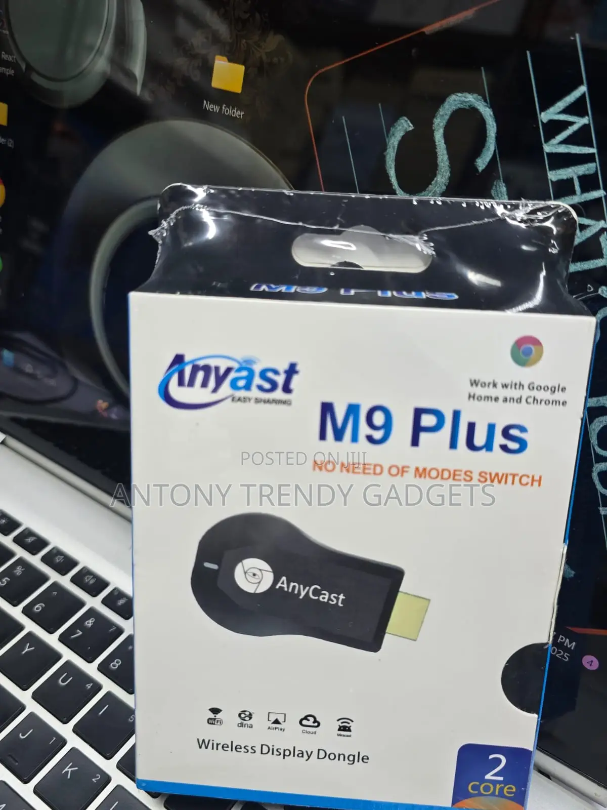 Anycast M9 Plus Wifi Screen Mirroring Dongle for Tv