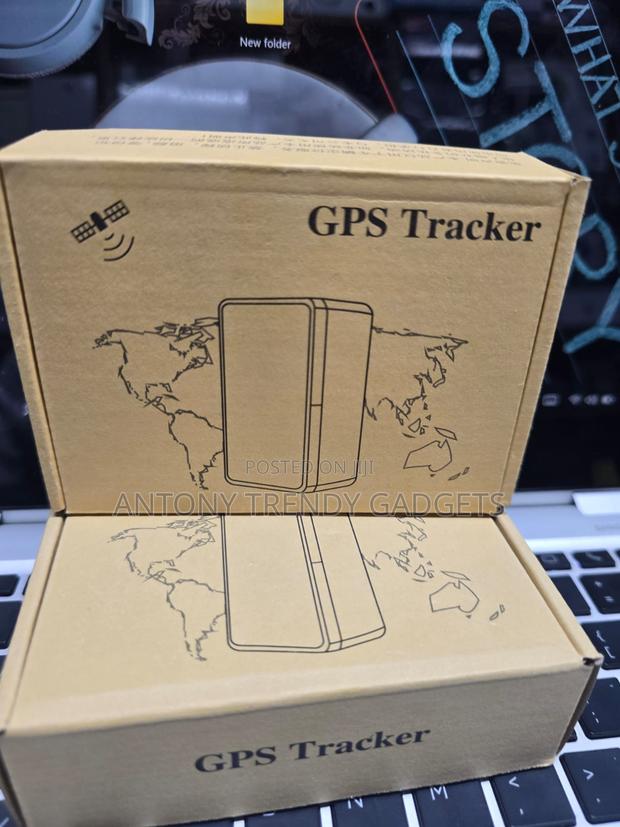 Compact Real-time Gps Tracking Device For Pets & Vehicles - thumbnail 2
