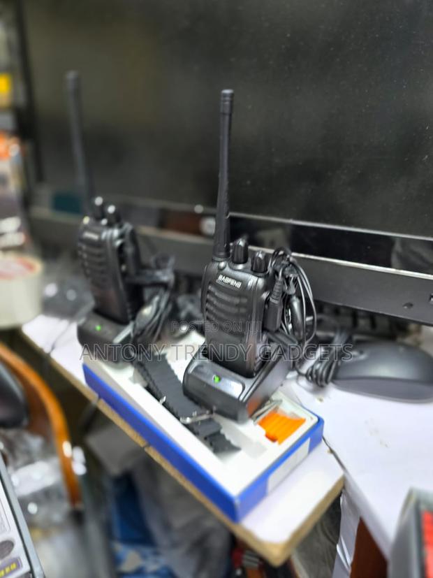 Baofeng Bf-888s Uhf Walkie Talkie – Long-range 16 Channels - thumbnail 2