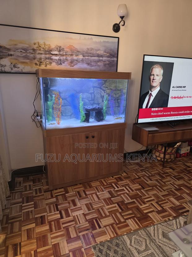 Gift Idea: Complete Aquarium System - main view